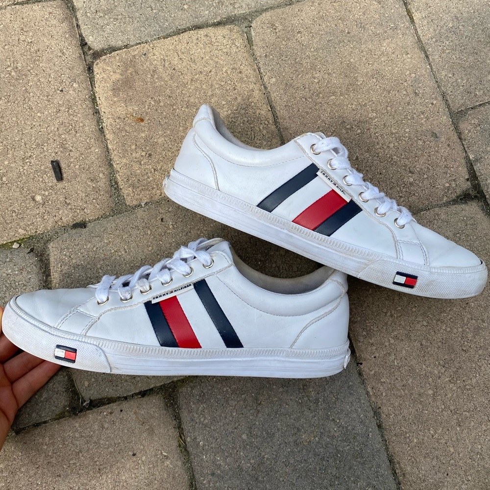 Tommy Hilfiger Shoes 🌟🌟